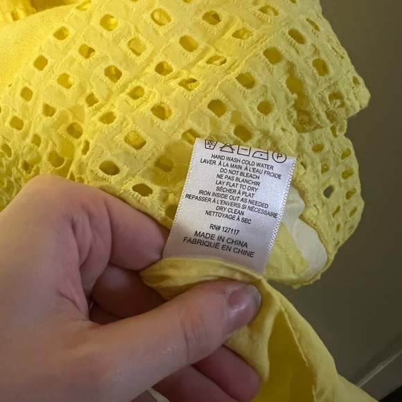 Belle Badgley Mischka Dailey Eyelet Linen Dress - Picture 9 of 12